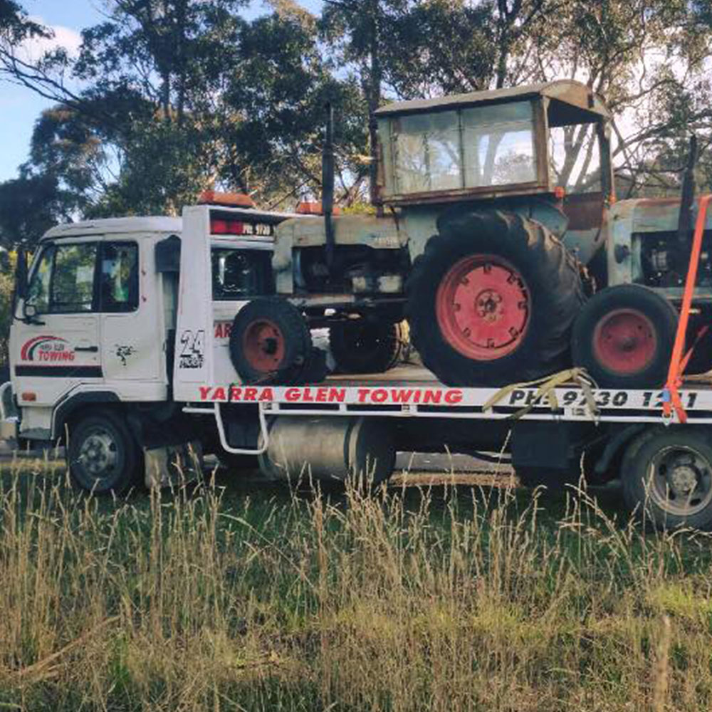 yarra-glen-tractor-towing